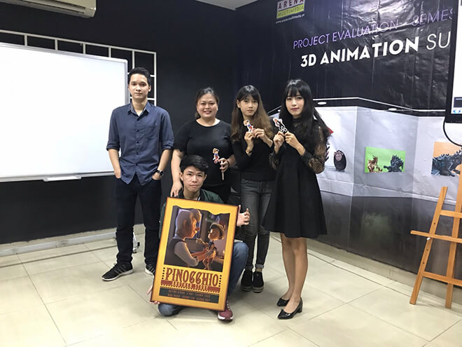 Quỳnh Giang (ngoài cùng bên phải): mình muốn con đường của bản thân đi mỗi ngày phải thật sự thú vị và đầy tính thử thách